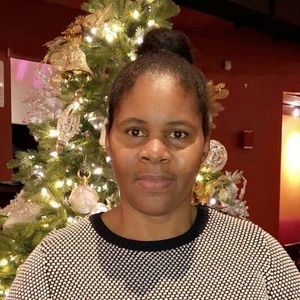 Meet your Posher, Paula